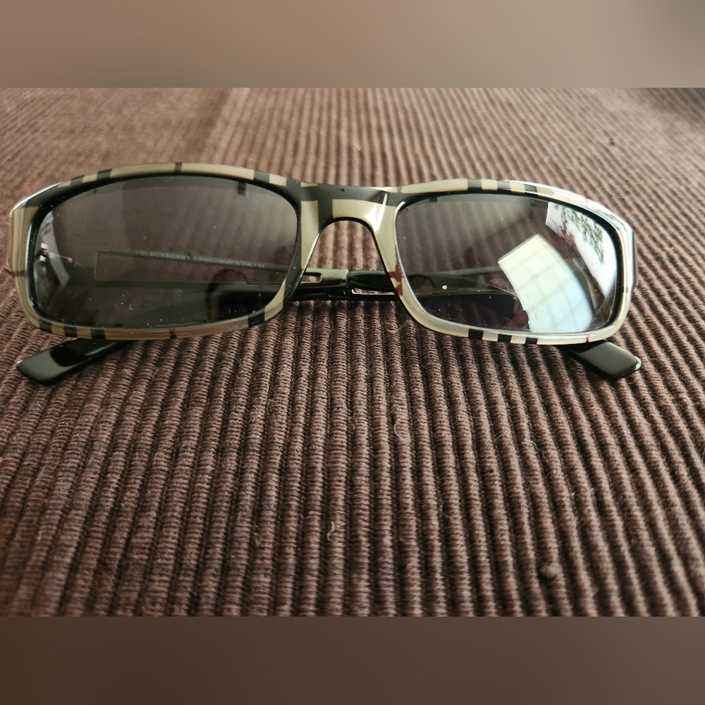 Burberry Sunglasses